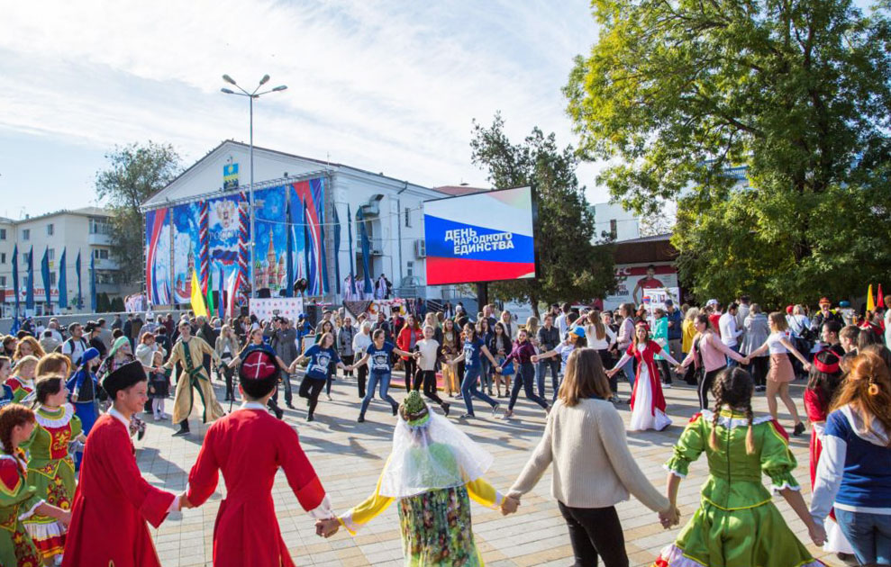 Театральная площадь в анапе