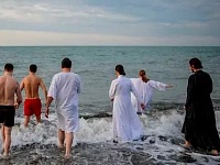 Крещенские купания в Анапе в ночь 18-19 января 2019